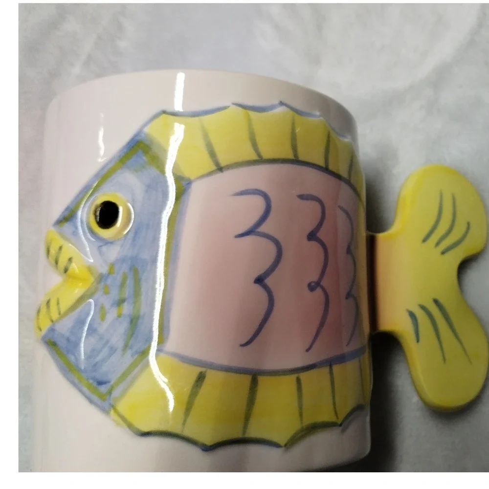 Pier‎ 1 Novelty Fish Mug Handcrafted Japan Unique Handle Coffee Tea Cup